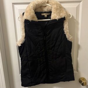 Debbie Morgan Quilted Black Vest with Cream Fur Trim